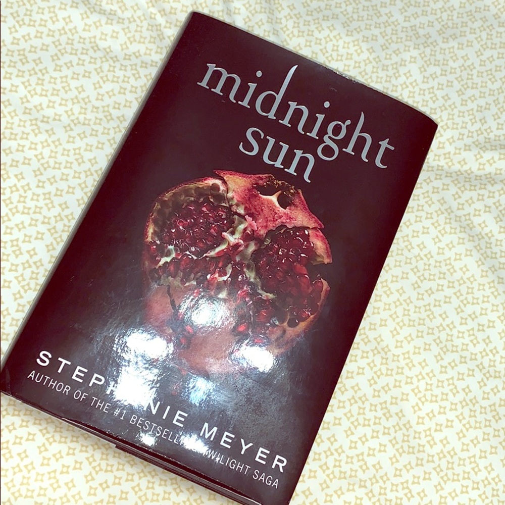 The twilight saga Midnight Sun by Stephenie Meyer